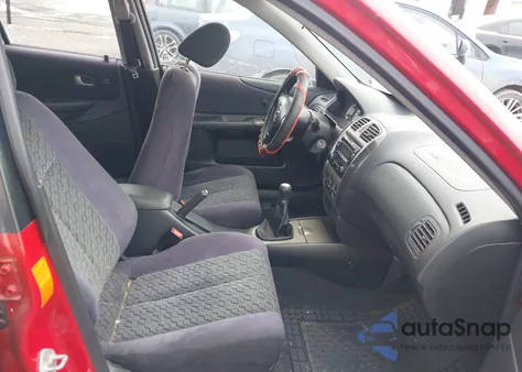 2002 Mazda Protege5 z USA, uszkodzony, nr VIN JM1BJ246X21539156